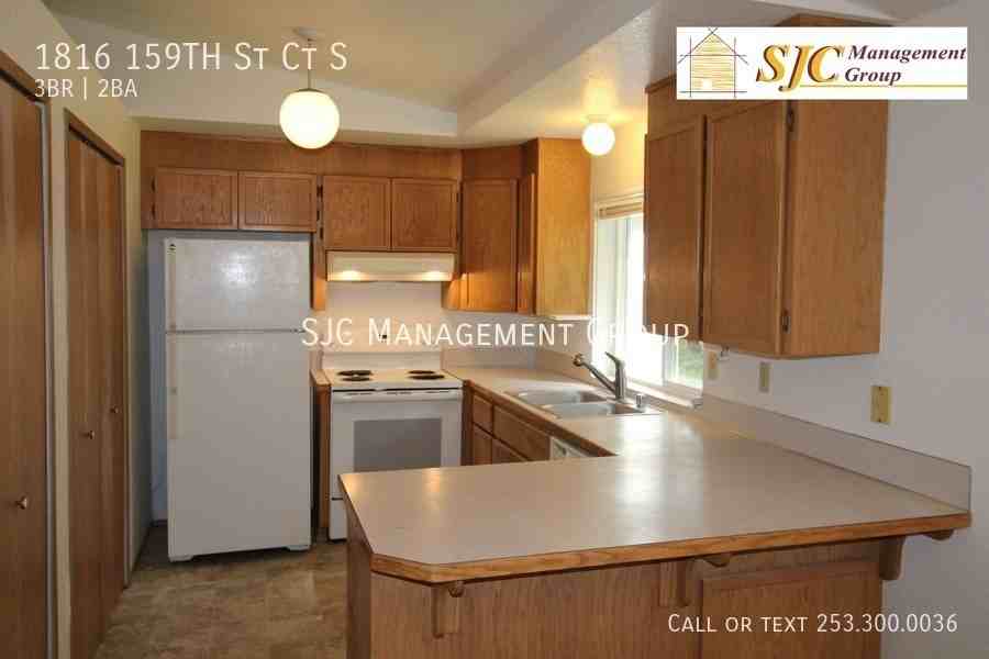 1816 159th Street Ct S - Photo 6 of 14