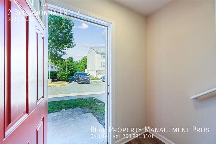 2 Belladonna Ln #7 - Photo 2 of 25