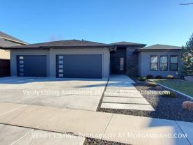 6518 N Fairborn Ave - Photo 1 of 1