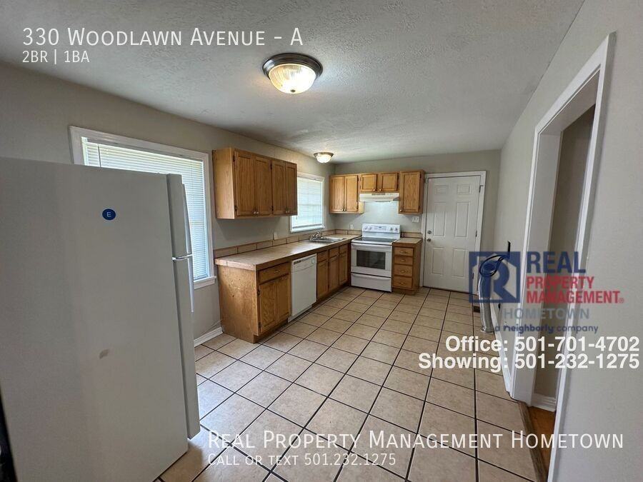 330 Woodlawn Ave #A - Photo 4 of 10