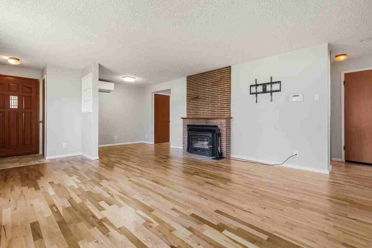 517 Pecks Dr - Photo 5 of 18