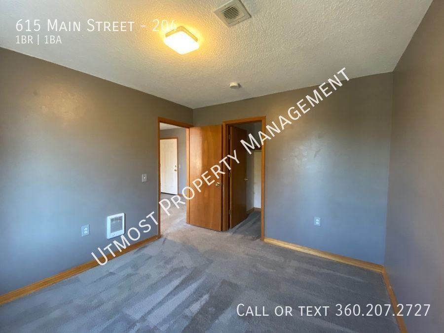615 Main St #204 - Photo 7 of 12