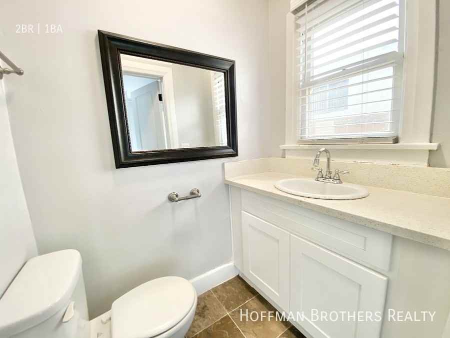 1838 N Wilton Pl #6 - Photo 7 of 13