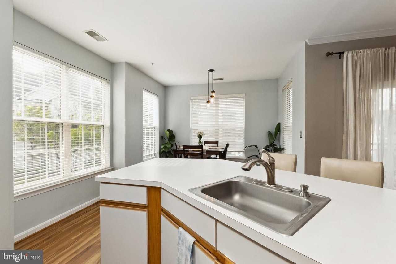 15605 Everglade Lane, Unit 15605 - Photo 4 of 11