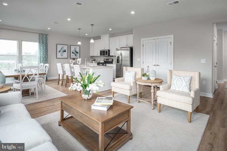 10391 Resort Road, Unit 10391 - Photo 6 of 11