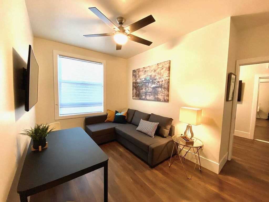 155 W Santa Clara St - Photo 2 of 3