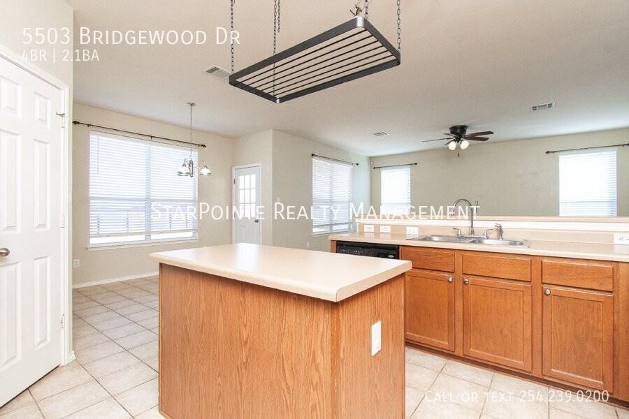 5503 Bridgewood Dr - Photo 6 of 29
