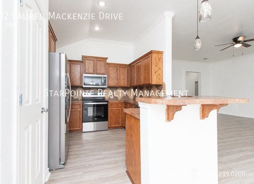 4602 Lauren Mackenzie - Photo 6 of 24