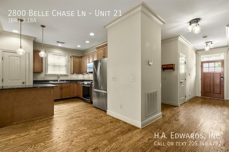 2800 Belle Chase Ln #21 - Photo 7 of 35