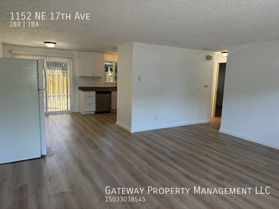 1152 Ne 17th Ave - Photo 4 of 15