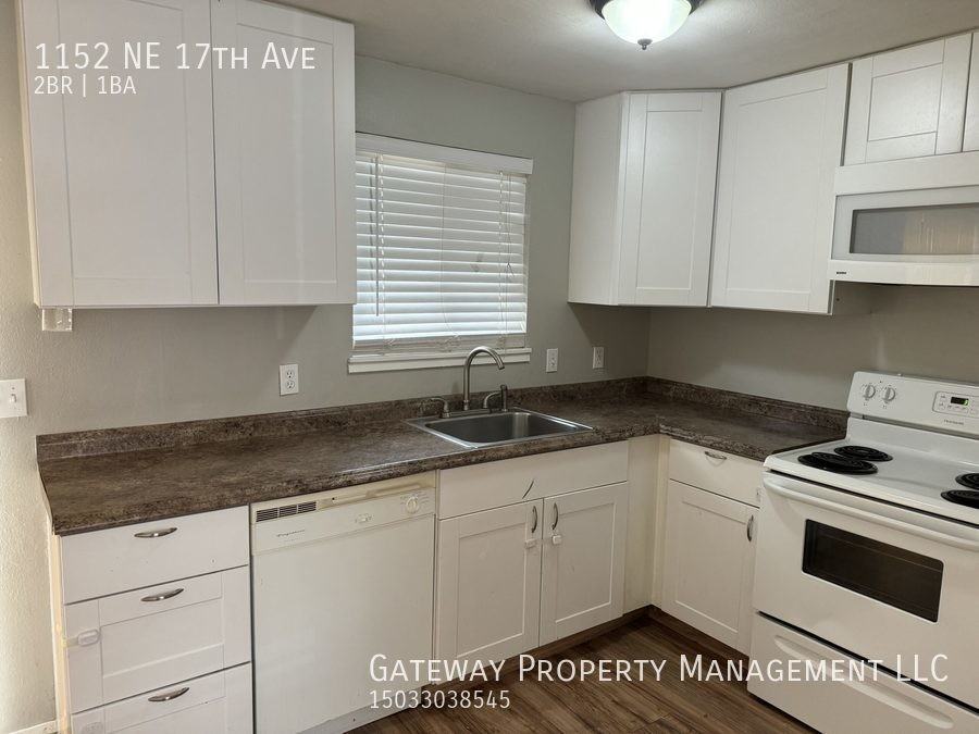 1152 Ne 17th Ave - Photo 6 of 15