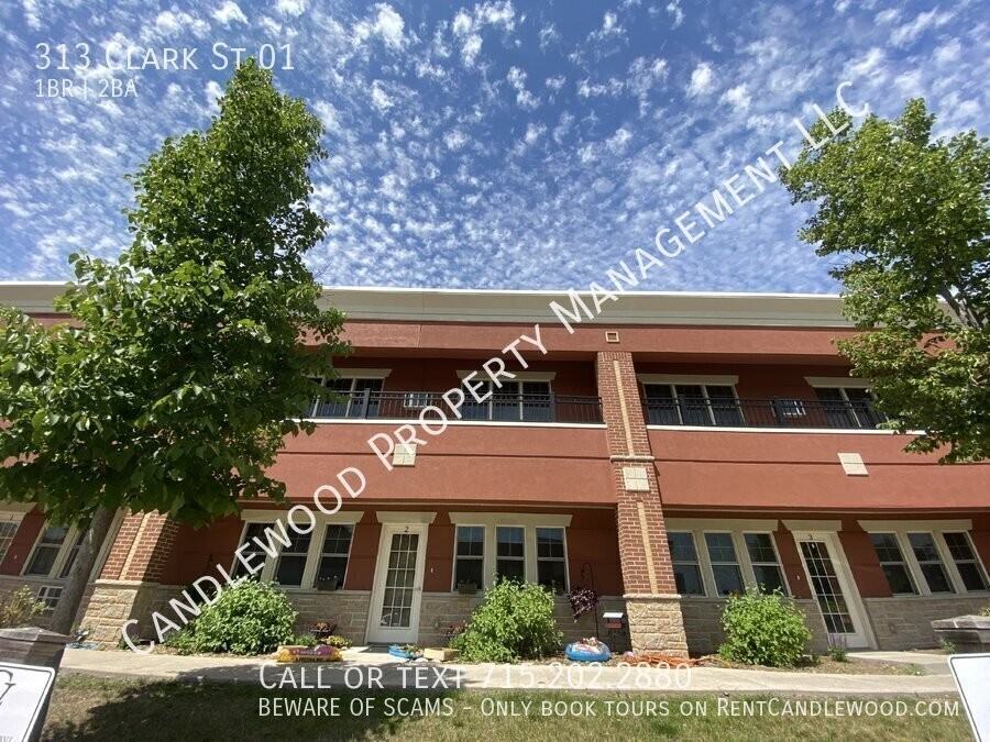 313 Clark St - Photo 3 of 3