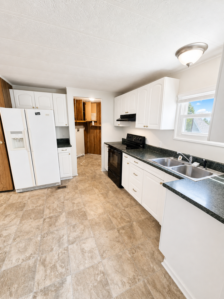 3425 Davis Bridge Road - Photo 3 of 10