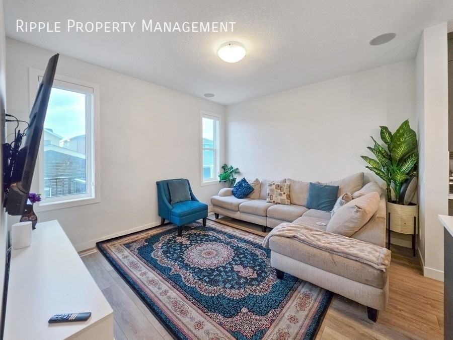 14620 24 St Nw - Photo 6 of 30