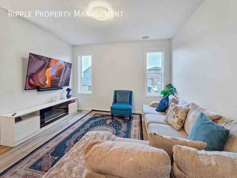 14620 24 St Nw - Photo 7 of 30