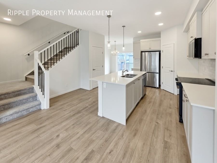 2205 Bayview Dr Sw #NA - Photo 4 of 32