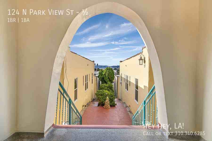 124 N Park View St - Photo 5 of 34