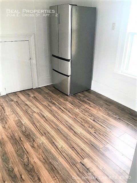 204 E Cross St #2 - Photo 5 of 15