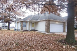 featured image of 4159 S El Salvador Ave