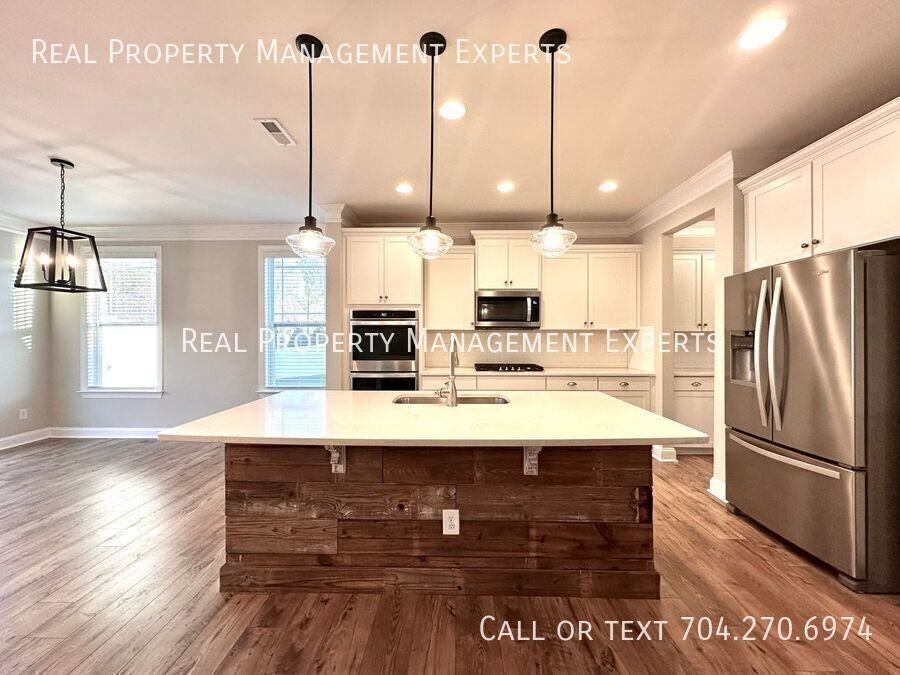 278 Preston Rd - Photo 2 of 34