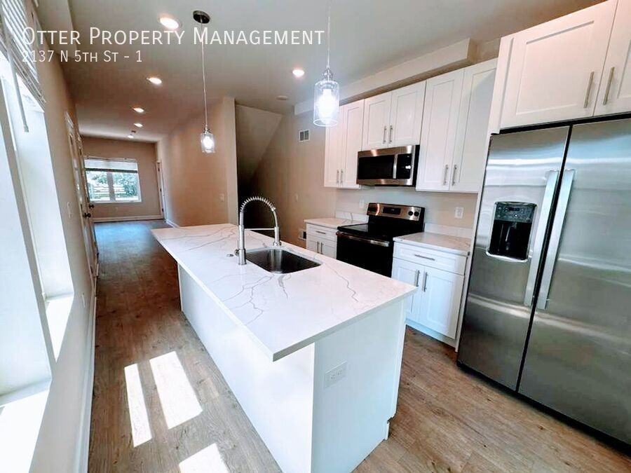 2137 N 5th St #1 - Photo 5 of 19