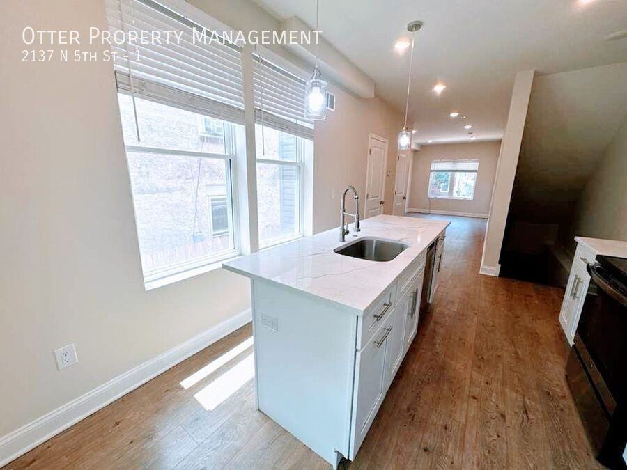2137 N 5th St #1 - Photo 6 of 19