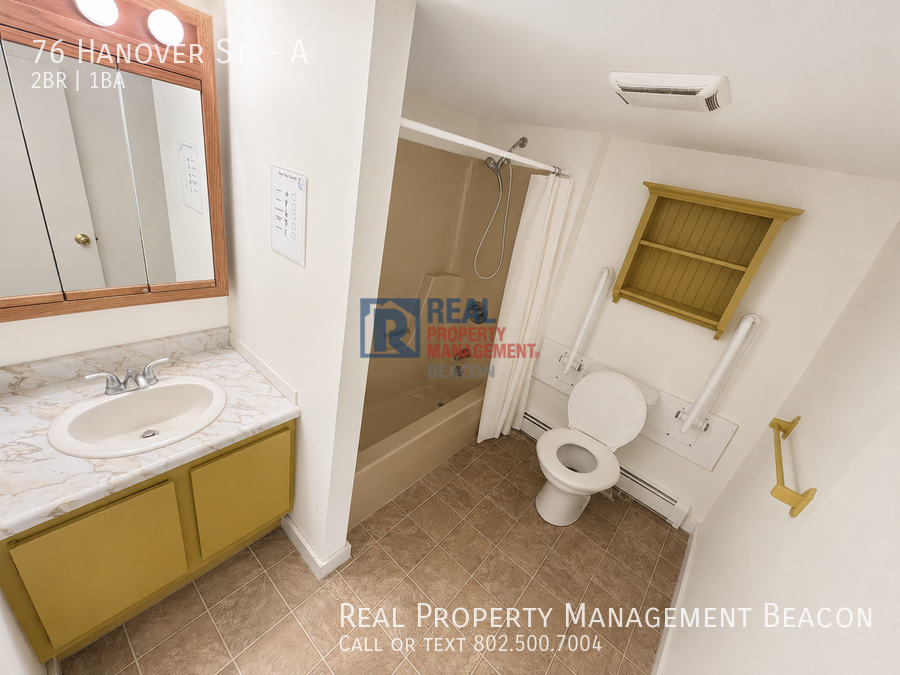 76 Hanover St #A - Photo 4 of 8