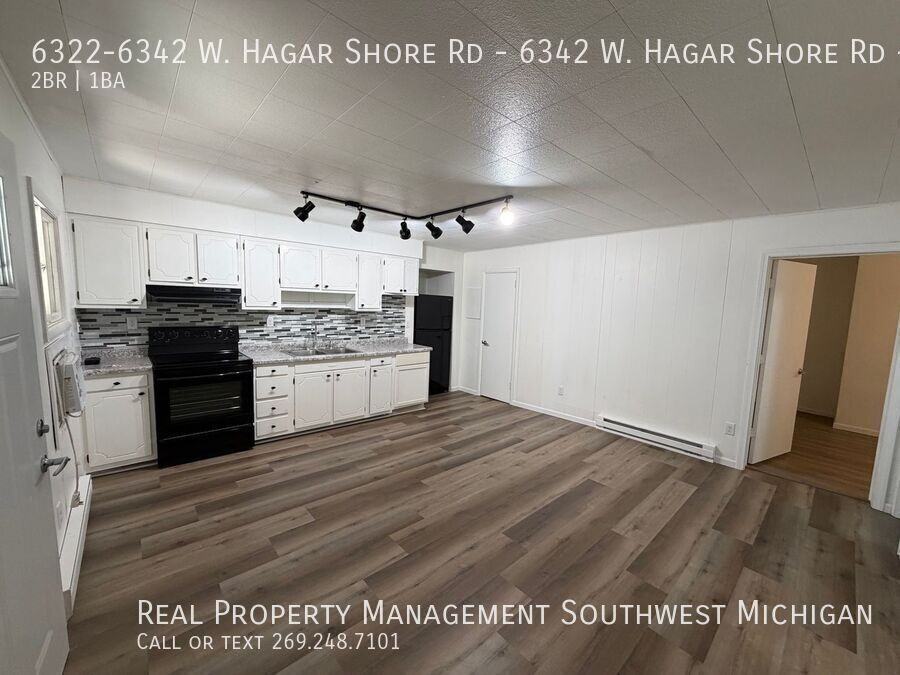 6322-6342 W. Hagar Shore Rd - 6342 W. Hagar Shore Rd #3 - Photo 2 of 11