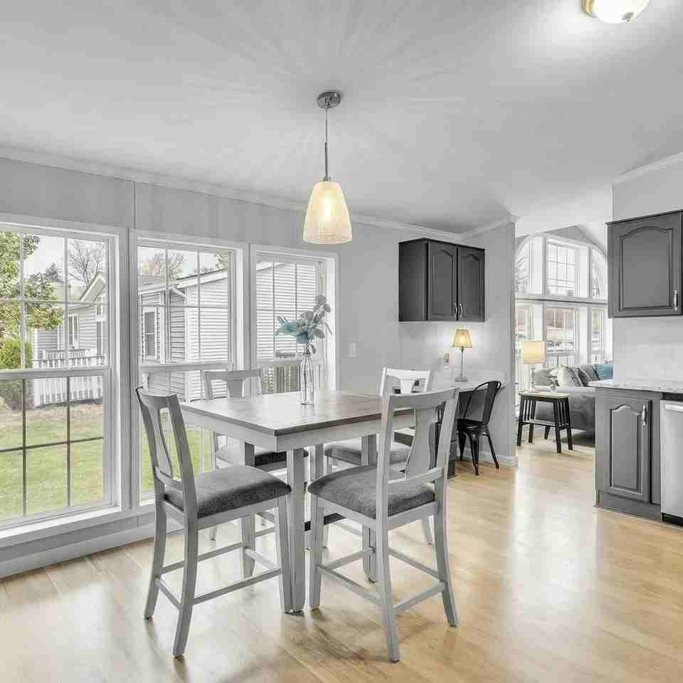 5045 W Custer Pl - Photo 4 of 16