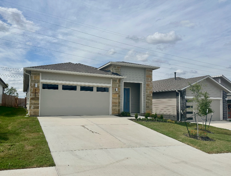 325 Wilshire Rd - Photo 2 of 32