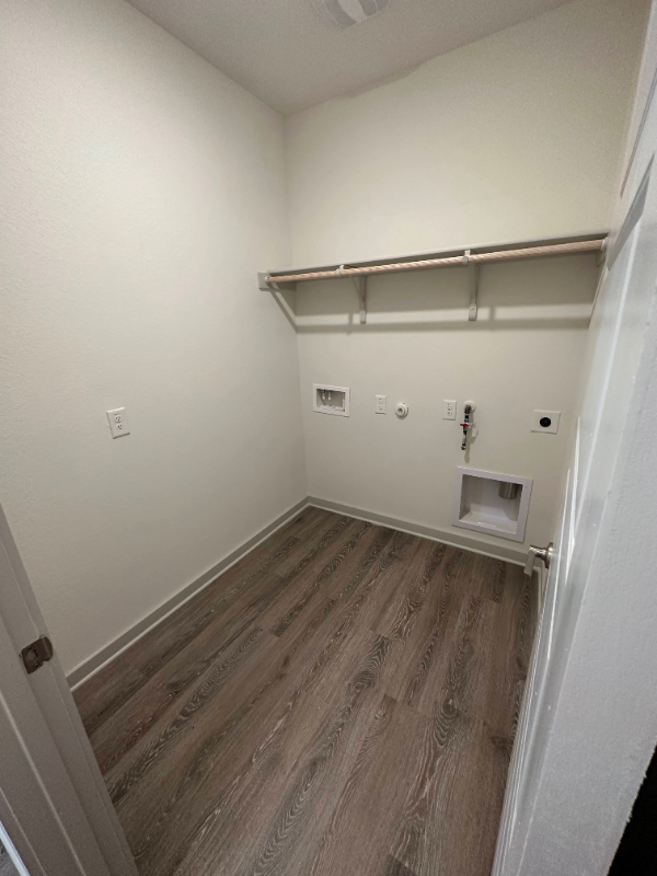 325 Wilshire Rd - Photo 6 of 32