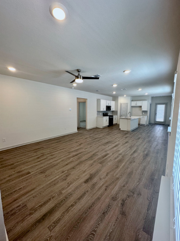 325 Wilshire Rd - Photo 7 of 32