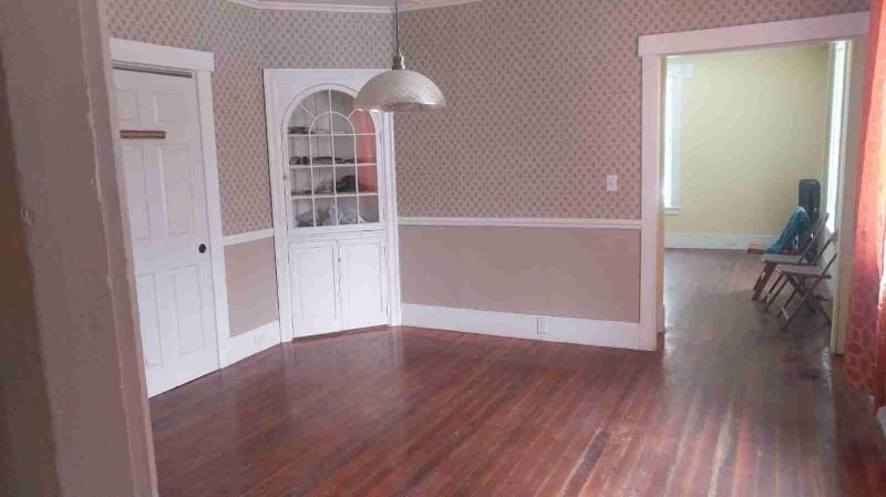 150 Green St #1 - Photo 5 of 13
