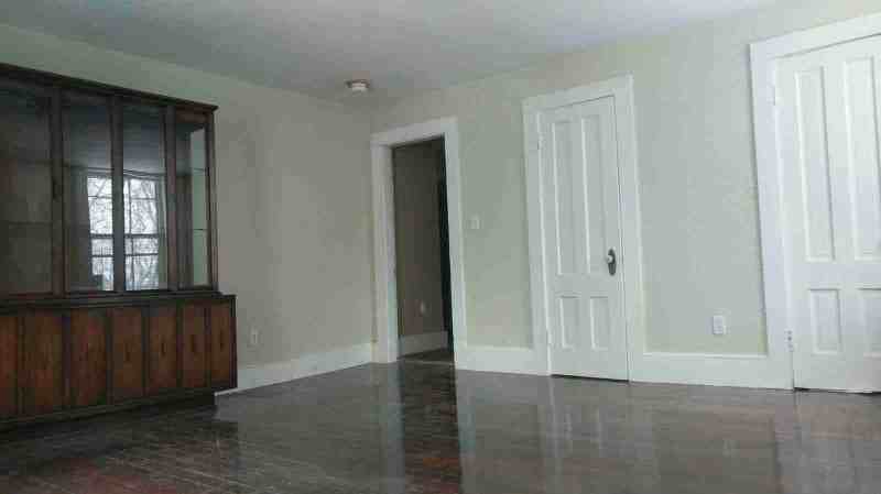 150 Green St #1 - Photo 6 of 13