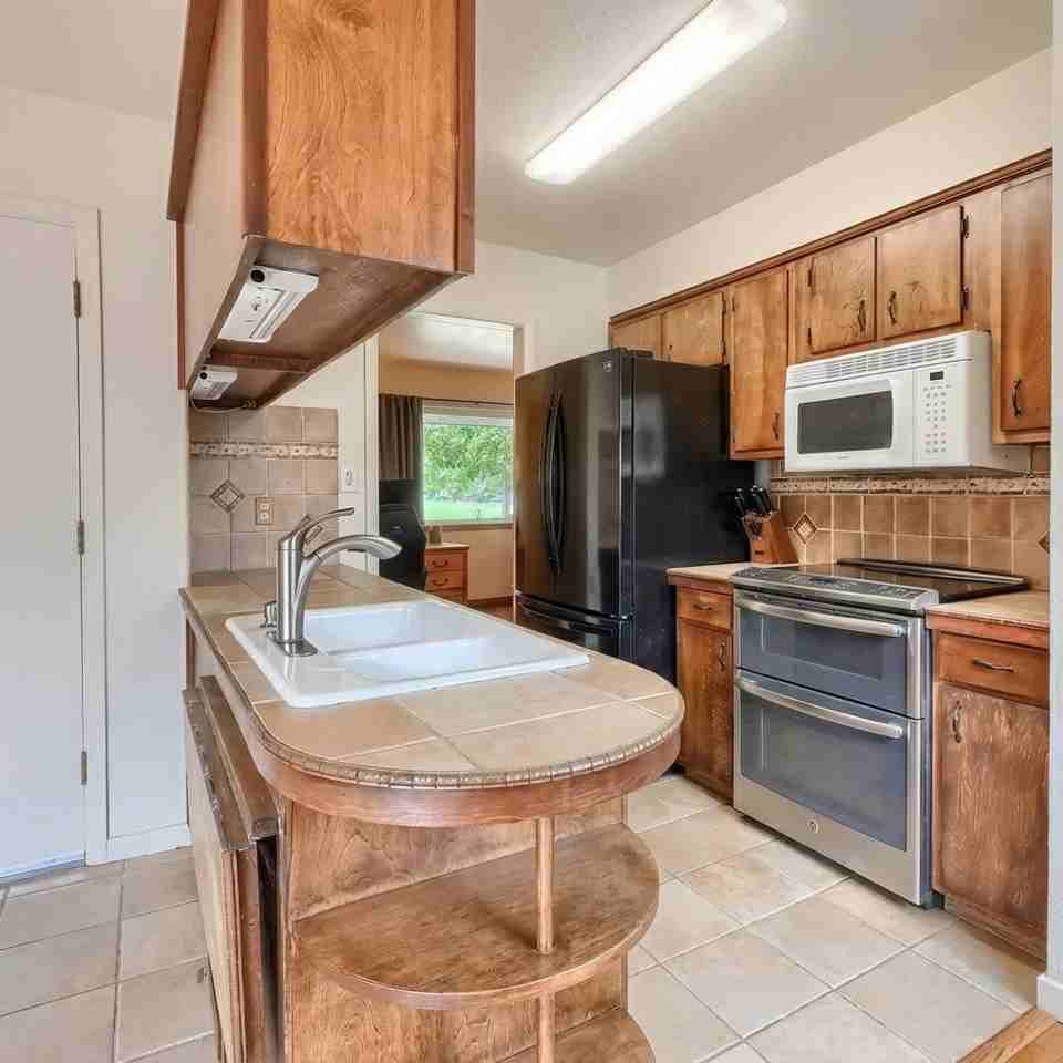 3690 W Latonka Rd - Photo 3 of 13
