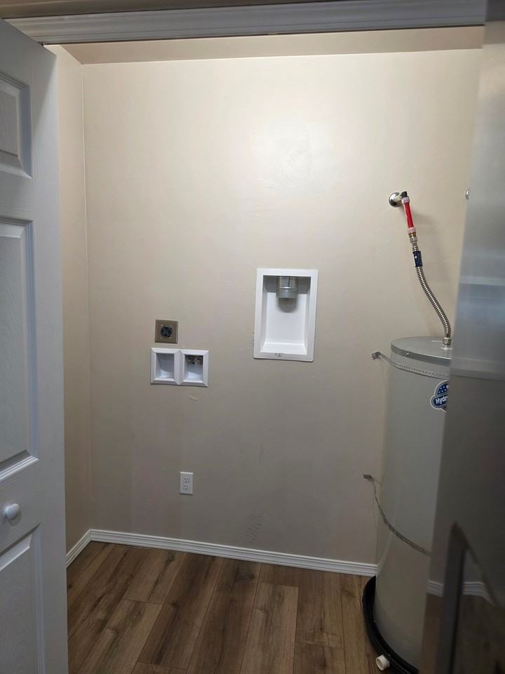 192 E Commerce Way #2 - Photo 4 of 7