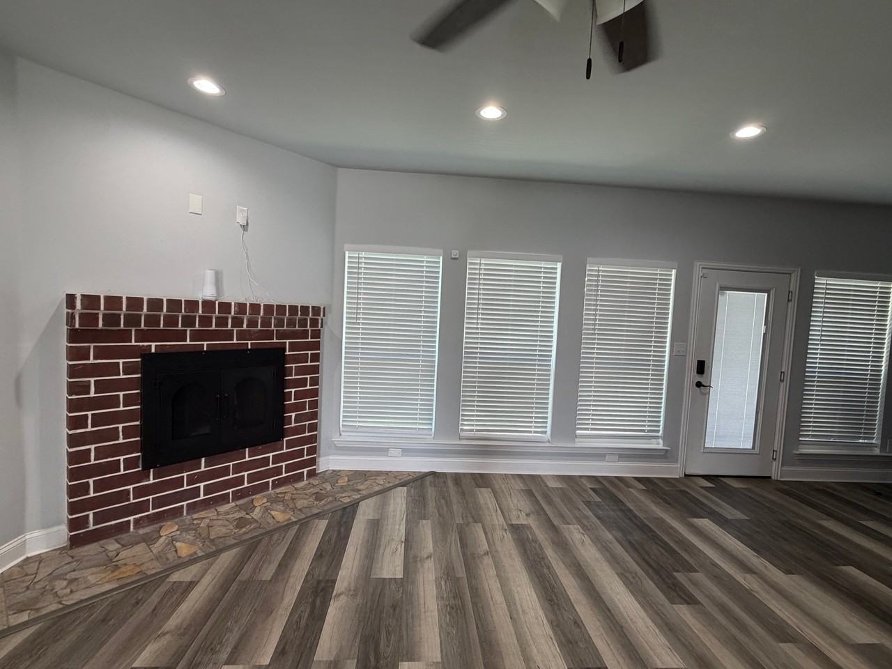 6430 Rock Ridge Dr - Photo 2 of 10