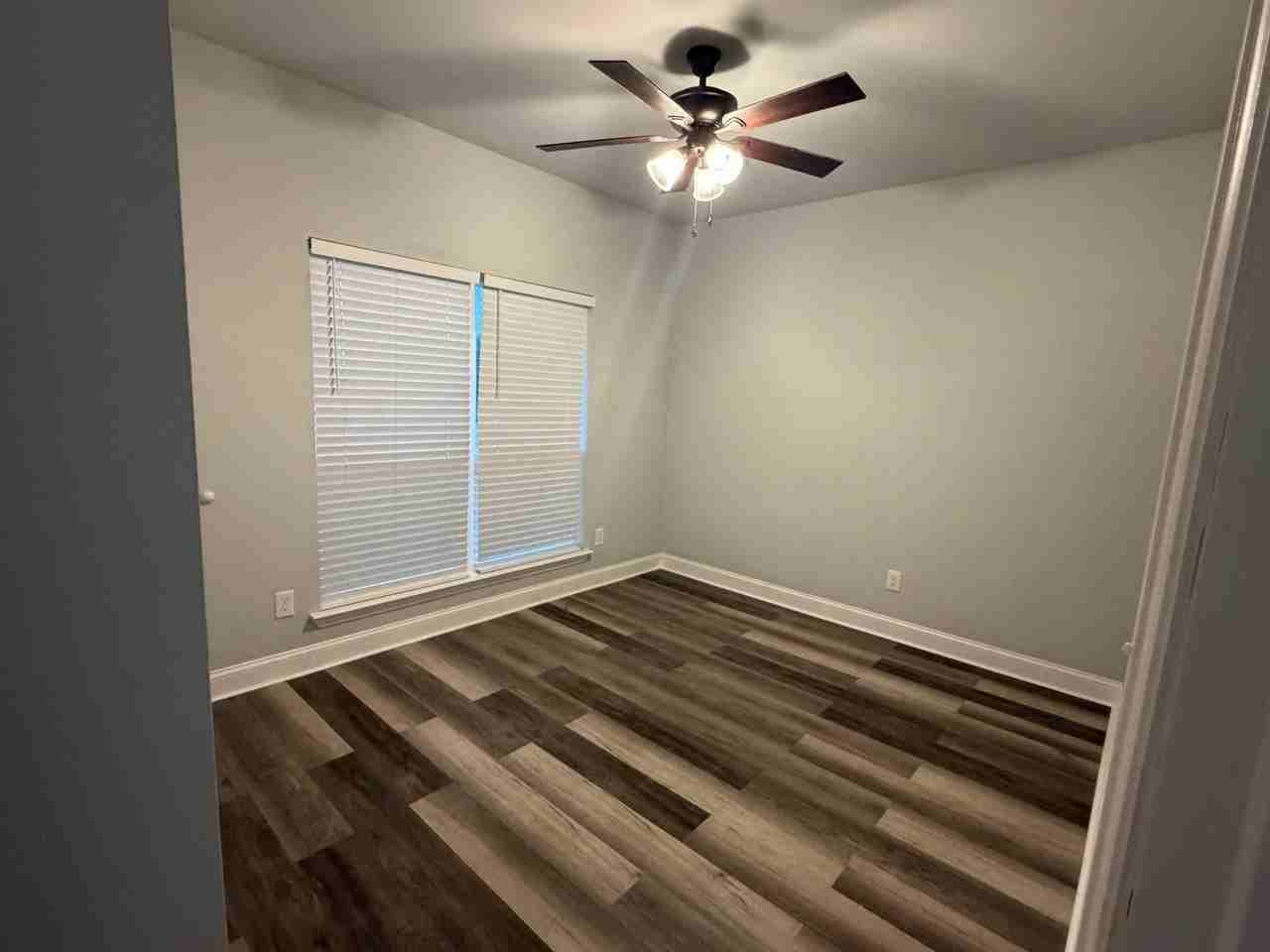 6430 Rock Ridge Dr - Photo 4 of 10