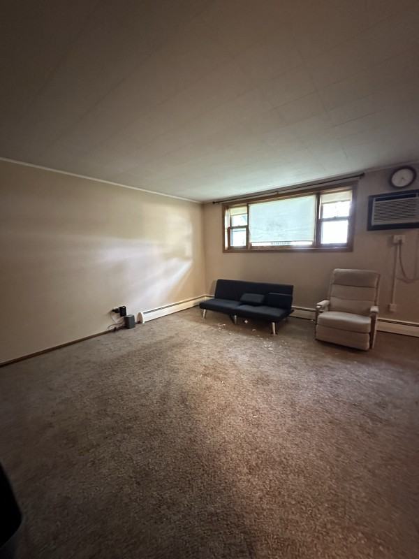413 Merriam Ave S #7 - Photo 2 of 7