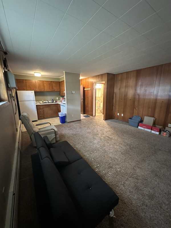 413 Merriam Ave S #7 - Photo 4 of 7