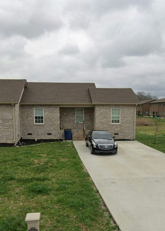 48 Stroud Drive - Photo 3 of 10