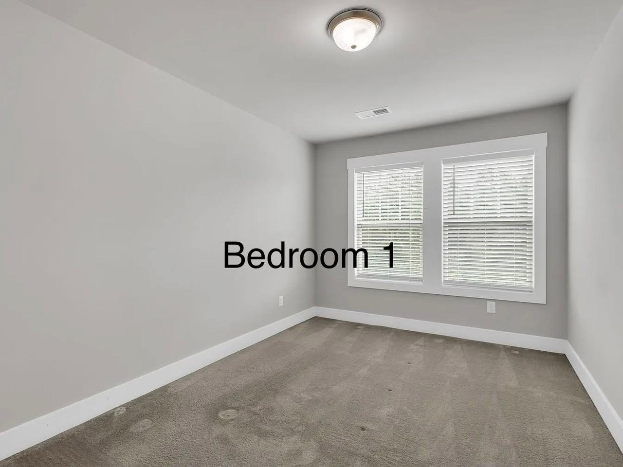 300 Hague Dr - Photo 3 of 4