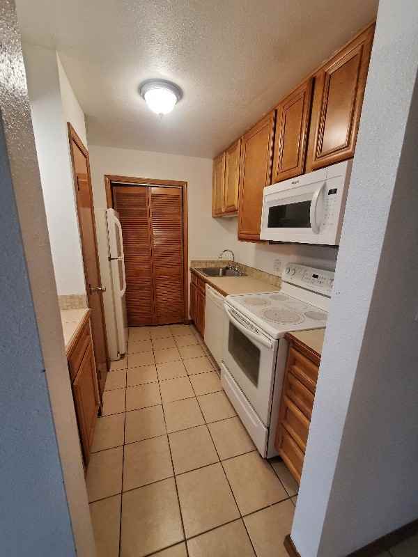 8002 Trapier Ave #1A - Photo 2 of 9