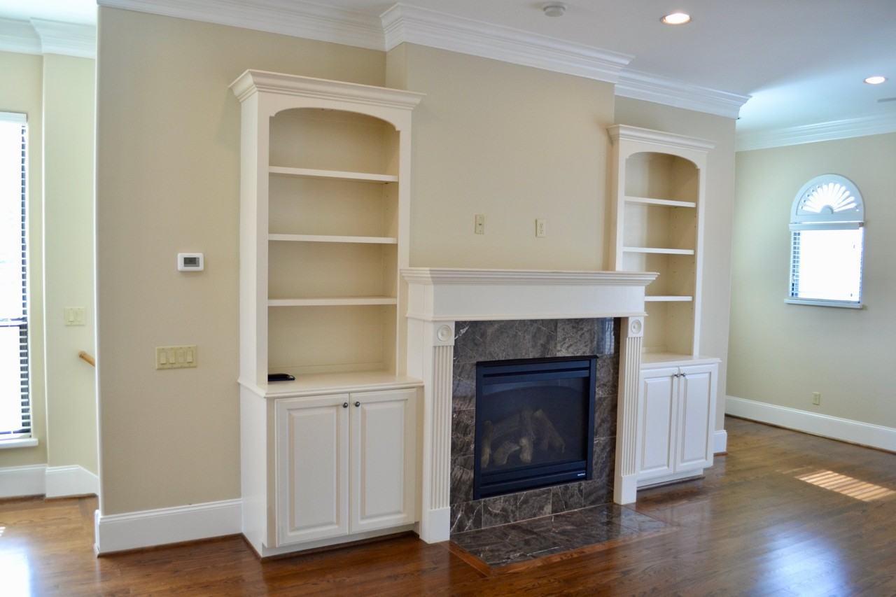 3127 Fairdale Oaks E - Photo 5 of 15