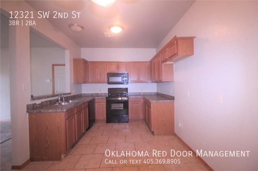 12321 Sw 2nd St - Photo 4 of 16