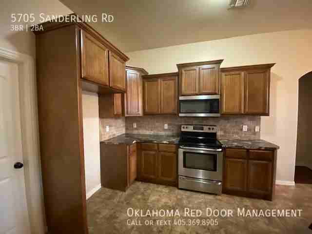 5705 Sanderling Rd - Photo 2 of 10