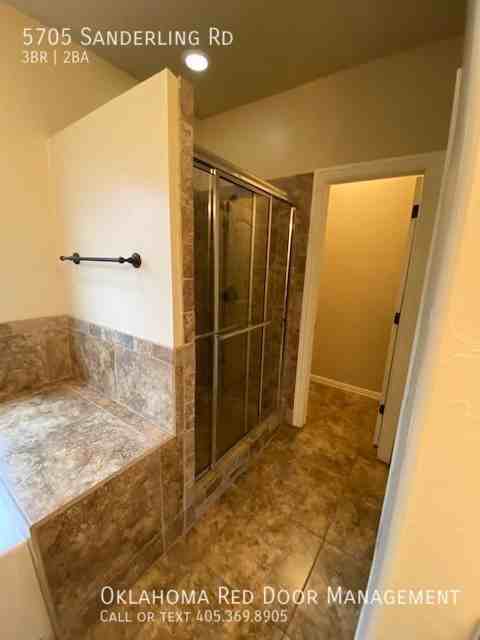 5705 Sanderling Rd - Photo 6 of 10
