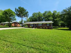445 Summerland Dr - Photo 1 of 1