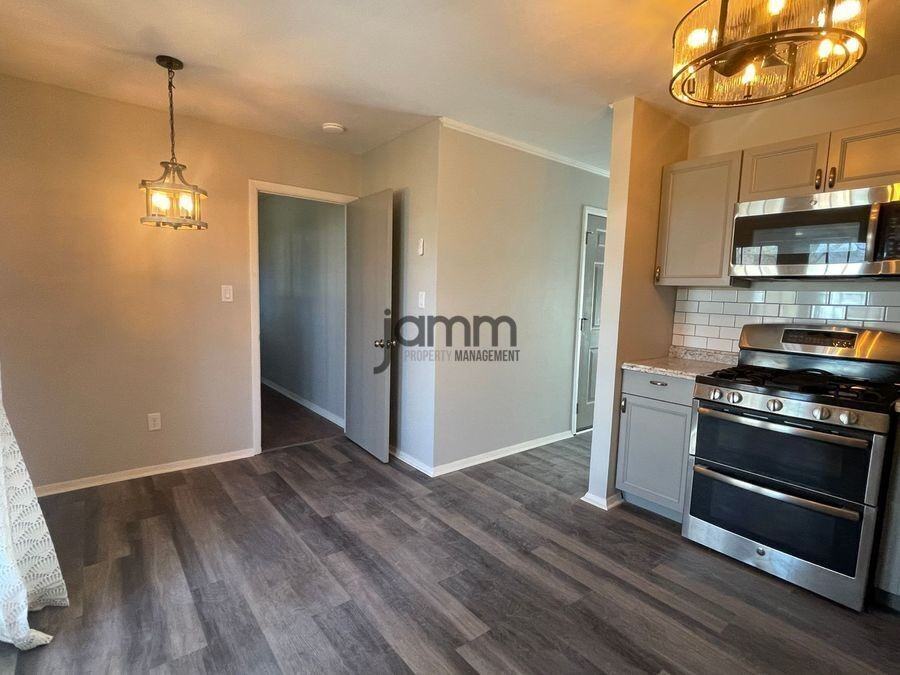635 Yacavona St - Photo 7 of 23