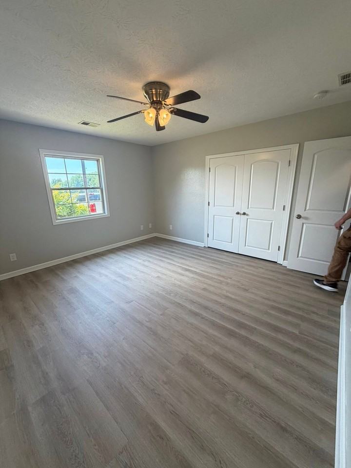 515 E Brookelynn Ct - Photo 5 of 6
